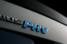 Toyota-Prius-PHV-Rechargeable-5.jpg