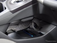 Toyota-Prius-3-Recharge-Sans-Fil-Qi-1.jpg