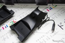Toyota-Prius-3-Recharge-Sans-Fil-Qi-2.jpg