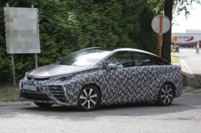 Toyota_FCV_Europe.jpg