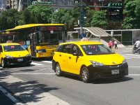 Toyota_Wish_Taxi_Taipei.jpg