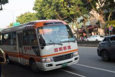 Taipei_MiniBus_Prius3_CT200h.jpg