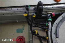 Tesla_S_85_Batterie_Liquide_Refroidissement.jpg