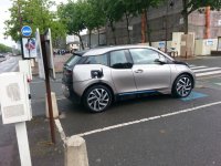 BMW-i3-Versailles-Mairie-2.jpg