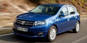 Dacia_Sandero_petite_voiture_pas_cher.jpg