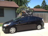 Prius_3_Sea_Sucker_Porte_Vélo_Toit_1.jpg