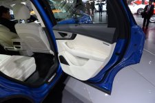 Audi_Q7_e-Tron_Quattro_intérieur_3.JPG