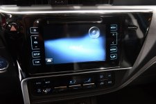 Toyota_Auris_restylée_2015_écran_Multimédia_Touch_2.JPG