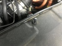 Démontage clips mondeo hybride 1.jpg