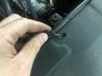 Démontage clips mondeo hybride 2.jpg
