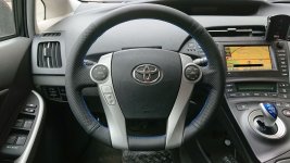 Prius 3 Mewant cuir.jpg
