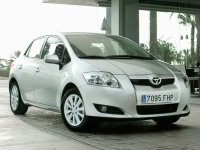 S7-modele--toyota-auris[1].jpg