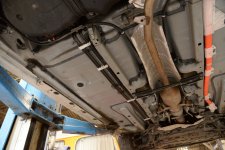 Prius_3_MC_Bas_Chassis_Milieu_Dénudé.JPG