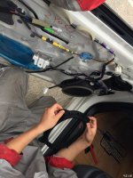 Alpine_SXS-69S_Prius_3_Installation.jpg