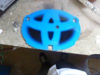 Tutoriel_Modification_emblème_Toyota_Rétroéclairé_4.JPG
