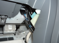 Prius_Boîte_gant.png Prius_Boîte_gant.png