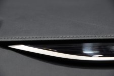 Lexus_NX300h_tableau_bord_matériau.JPG
