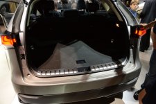 Lexus_NX300h_coffre.JPG