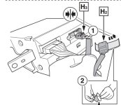 Toyota_Touch_DAB_Tuner_Installation.JPG