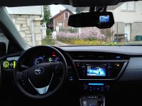 Toyota-Auris-hybride-DashCam-Papago-GS372-2.jpg