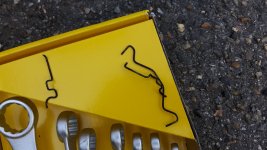 Toyota_Prius_2_Tutoriel_Dégrippage_Frein_Arrière_4.jpg Toyota_Prius_2_Tutoriel_Dégrippage_Frein_Arrière_4.jpg