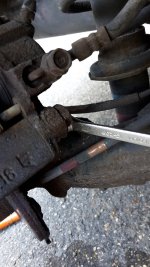 Toyota_Prius_2_Tutoriel_Dégrippage_Frein_Arrière_6.jpg Toyota_Prius_2_Tutoriel_Dégrippage_Frein_Arrière_6.jpg