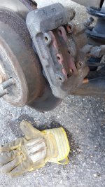 Toyota_Prius_2_Tutoriel_Dégrippage_Frein_Arrière_10.jpg Toyota_Prius_2_Tutoriel_Dégrippage_Frein_Arrière_10.jpg