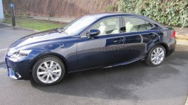 Lexus_IS_300h_Executive_Bleu_Lazuli_17_pouces_2.jpg