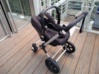 Cosy_BébéConfort_Pebble_Poussette_Bugaboo_Cameleon_3.jpg