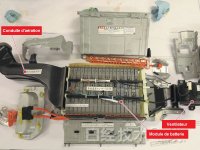 Toyota Yaris hybride Batterie NiMH.jpg
