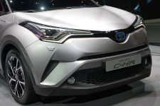 09-2017-toyota-c-hr-hybrid-geneva-1.jpg 09-2017-toyota-c-hr-hybrid-geneva-1.jpg
