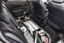 Toyota Yaris hybride batterie.jpg