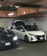 Prius 4 rechargeable.jpg Prius 4 rechargeable.jpg