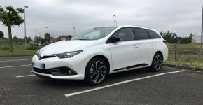 Auris Touring Sports HSD Edition Salomon.jpg