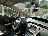 Toyota Prius 3 intérieur rétroviseur frameless.jpg