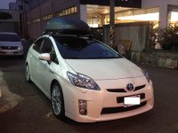 Yakima-Whispbar-Toyota Prius et Thule Pacific 200.jpg