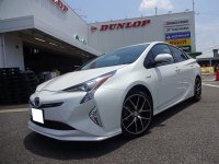 Toyota Prius 4 2016 - Jantes RAYS Homura A5S 18.jpg