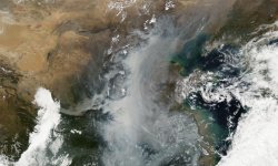 Pollution Chine 2016 photo satellite.JPG