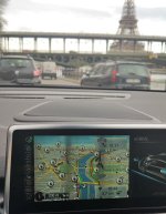 BMW-225XE-GPS.jpg