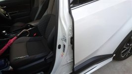 Toyota C-HR joint d'étanchéité avant - 2.jpg