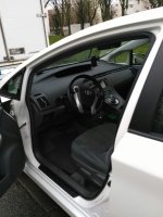 Prius photo 4.jpg
