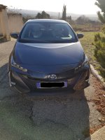 Toyota_Prius_PHV_2017_2.jpg
